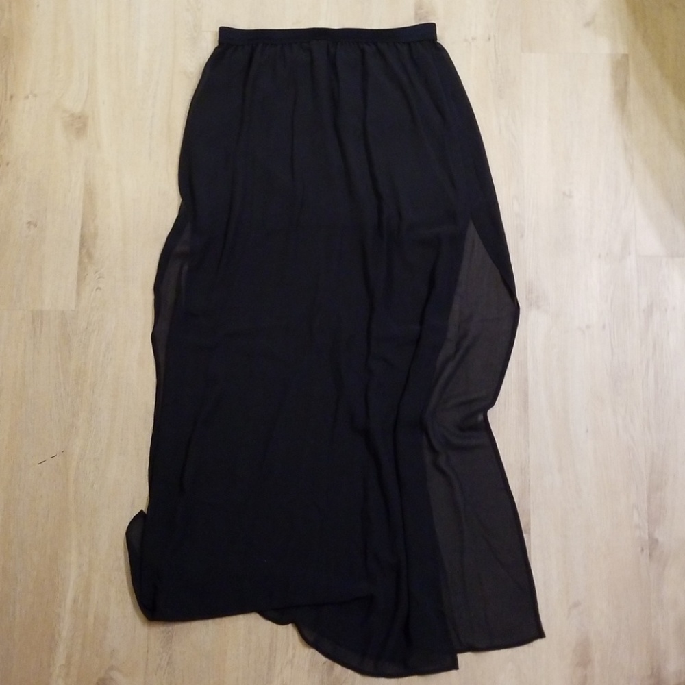 H&M coverup